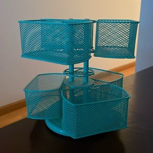 Rotating Makeup Organizer